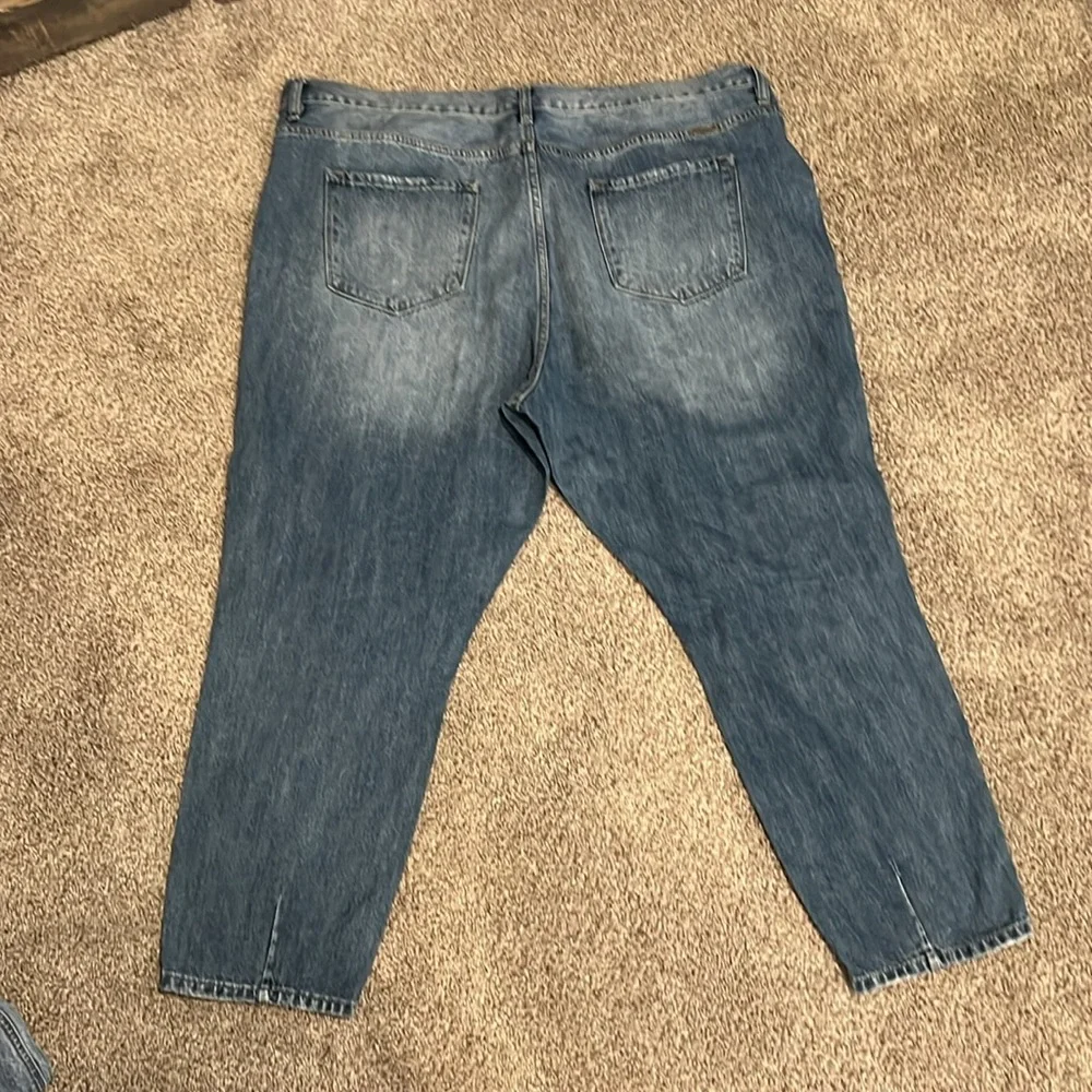 KanCan Paint Splatter with Holes - Picture 3 of 5